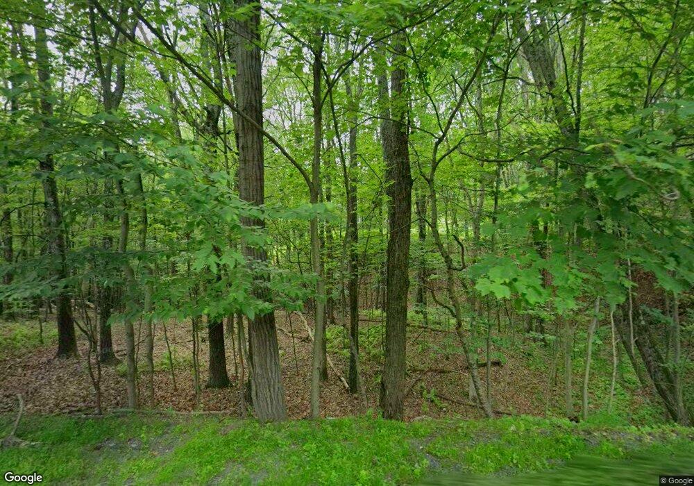 512 Recreation Dr, Effort, PA 18330 - photo 1