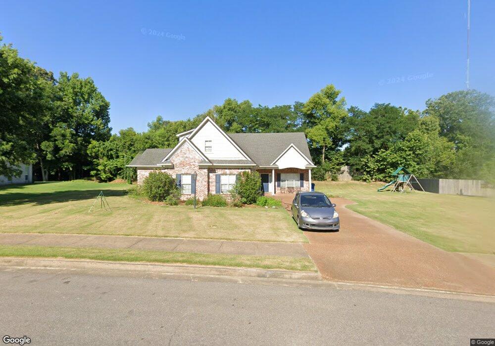 677 Ridge View Dr, Hernando, MS 38632 - photo 1