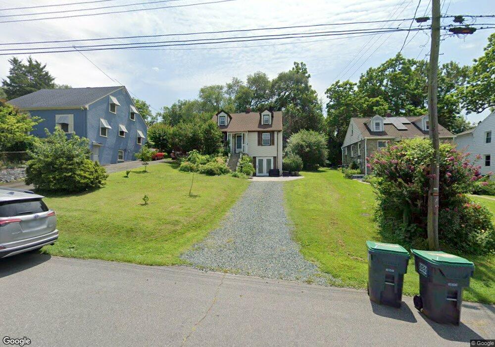 1014 St Charles Ave, Charlottesville, VA 22902 - photo 1