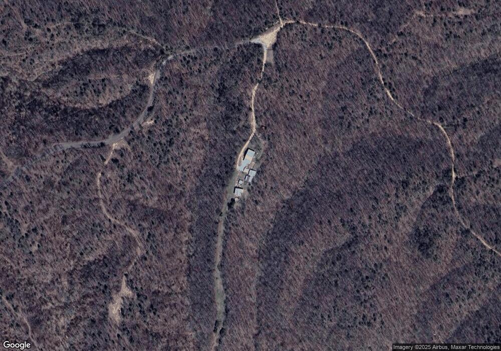 1296 Howell Hollow Rd, Clifton, TN 38425 - photo 1