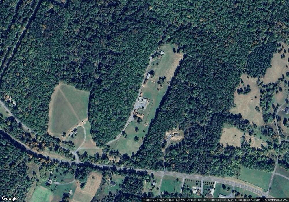 106 S Timber Ridge Rd, Cross Junction, VA 22625 - photo 1