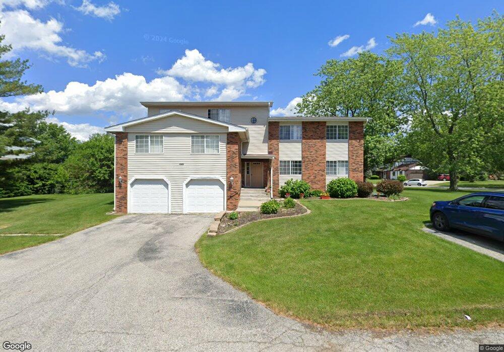 1020 High Meadow Dr, Crown Point, IN 46307 - photo 1