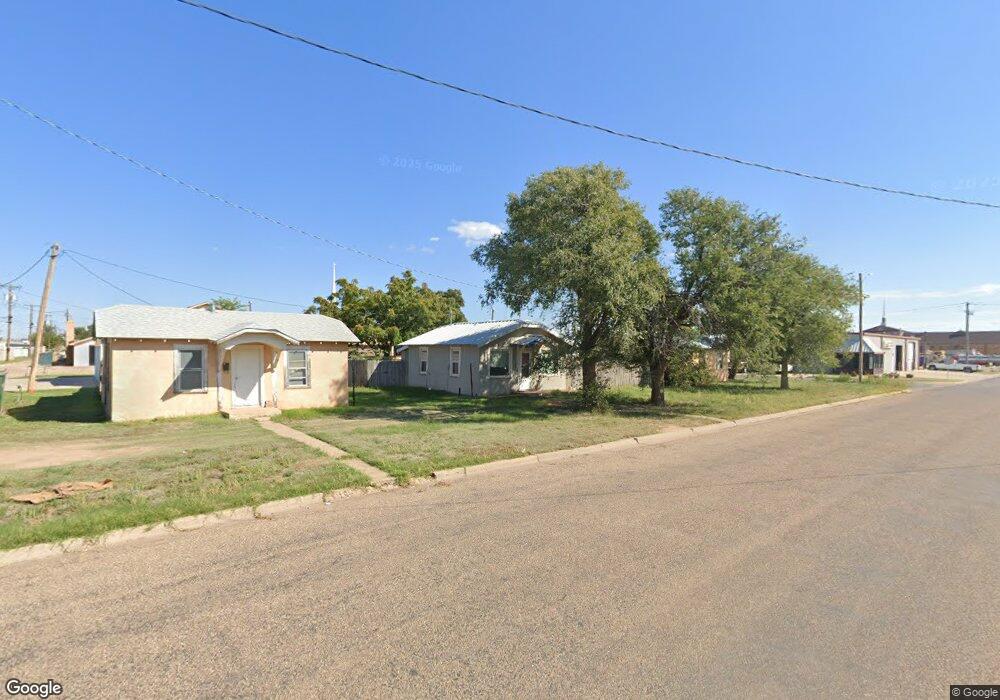 424 S Porter Ave, Dumas, TX 79029 - photo 1