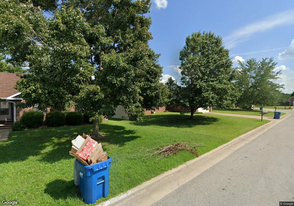 586 S Barnstable, Nixa, MO 65714 - photo 1