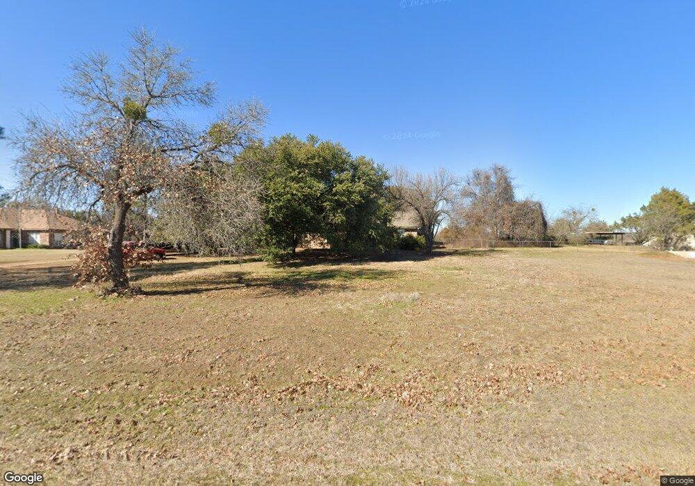 4252 Bay Shore Cir, Granbury, TX 76049 - photo 1