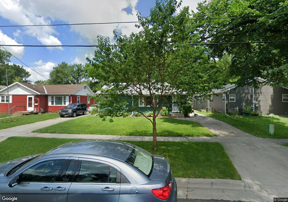 1605 8th Ave S, Fargo, ND 58103 - photo 1