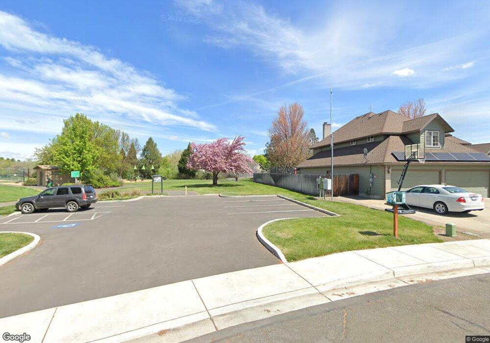 3431 Snowy Butte Ln, Central Point, OR 97502 - photo 1