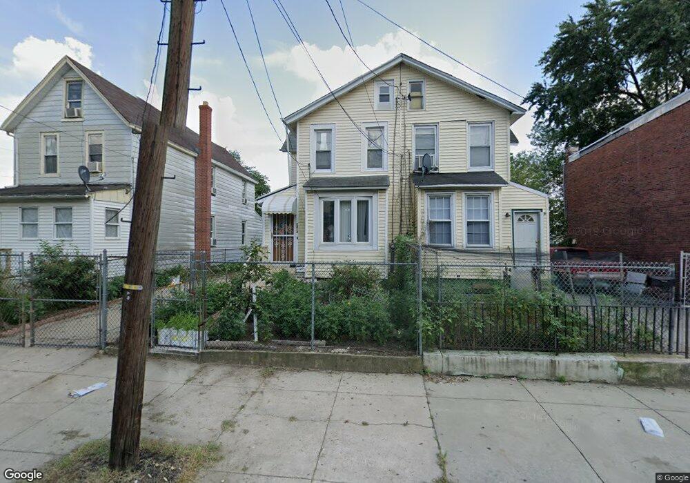 2414 Howell St, Camden, NJ 08105 - photo 1