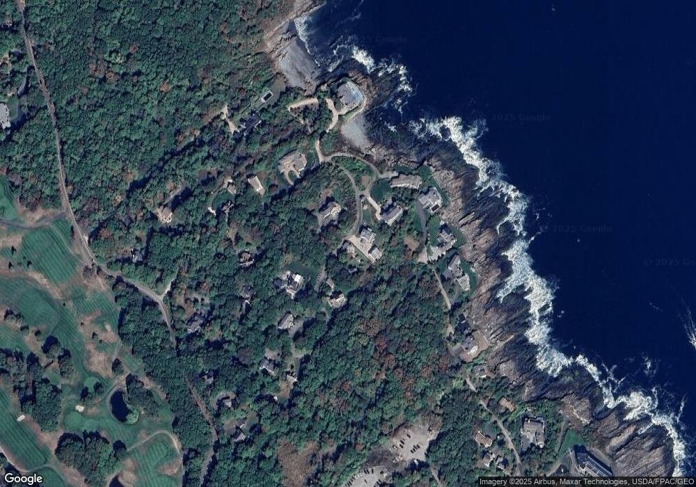 45 Circuit Rd, Cape Neddick, ME 03902 - photo 1