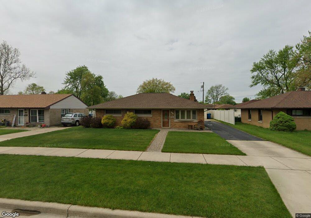 740 N Lindberg St, Griffith, IN 46319 - photo 1