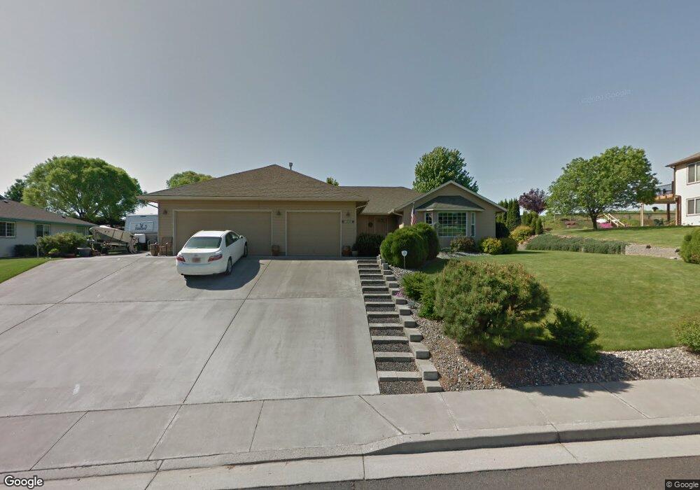 1200 SW Theta Ct, Pendleton, OR 97801 - photo 1