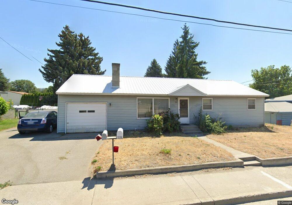 1238 Grant Rd, East Wenatchee, WA 98802 - photo 1