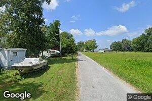 31 W 3rd St, Ewing, IL 62836