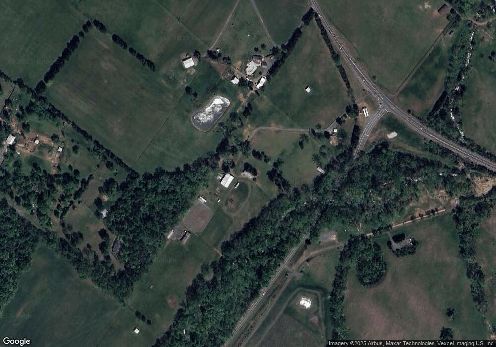 6668 Vint Hill Rd, Warrenton, VA 20187 - photo 1