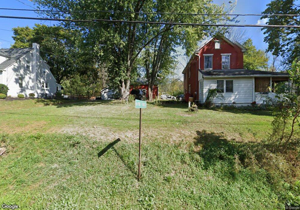 2043 Farmington Ave, Pottstown, PA 19464 - photo 1