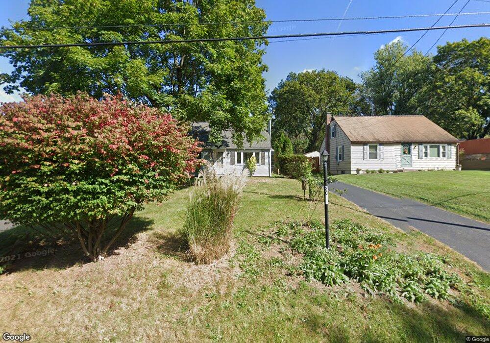 2049 Farmington Ave, Pottstown, PA 19464 - photo 1