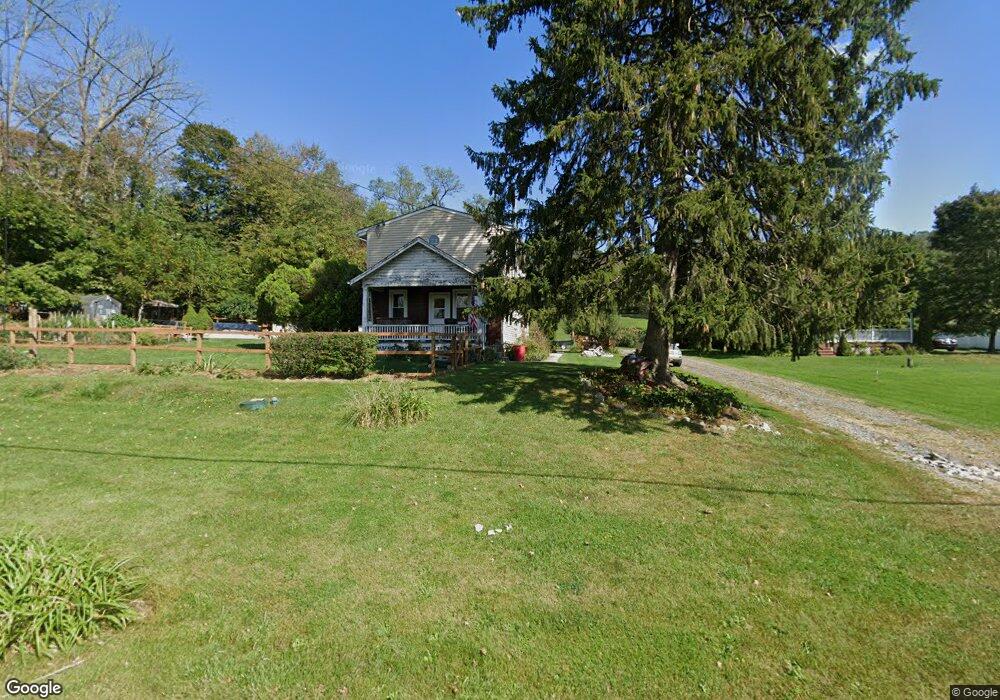 2005 Farmington Ave, Pottstown, PA 19464 - photo 1