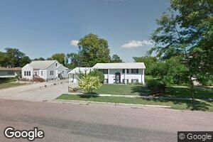 304 N Main St, Lennox, SD 57039