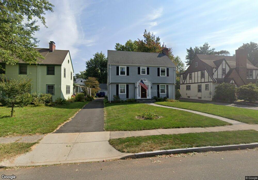 88 Newport Ave, West Hartford, CT 06107 - photo 1