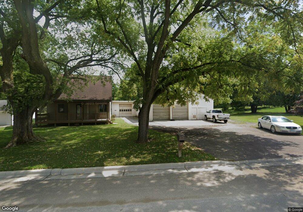 2411 4th Dr SW, Austin, MN 55912 - photo 1