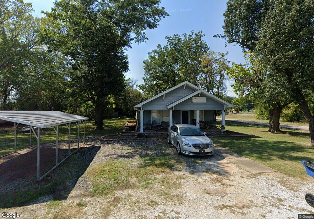 100 S Baker St, Muldrow, OK 74948 - photo 1