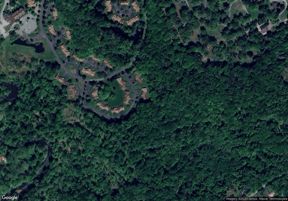 116 Village Dr, Stroudsburg, PA 18360 - photo 1