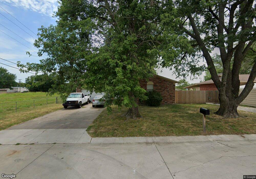 1103 Southview Ln, Skiatook, OK 74070 - photo 1