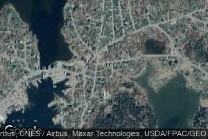 7 School St, Vinalhaven, ME 04863