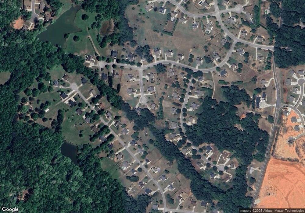 69 Kingston Place, Hoschton, GA 30548 - photo 1