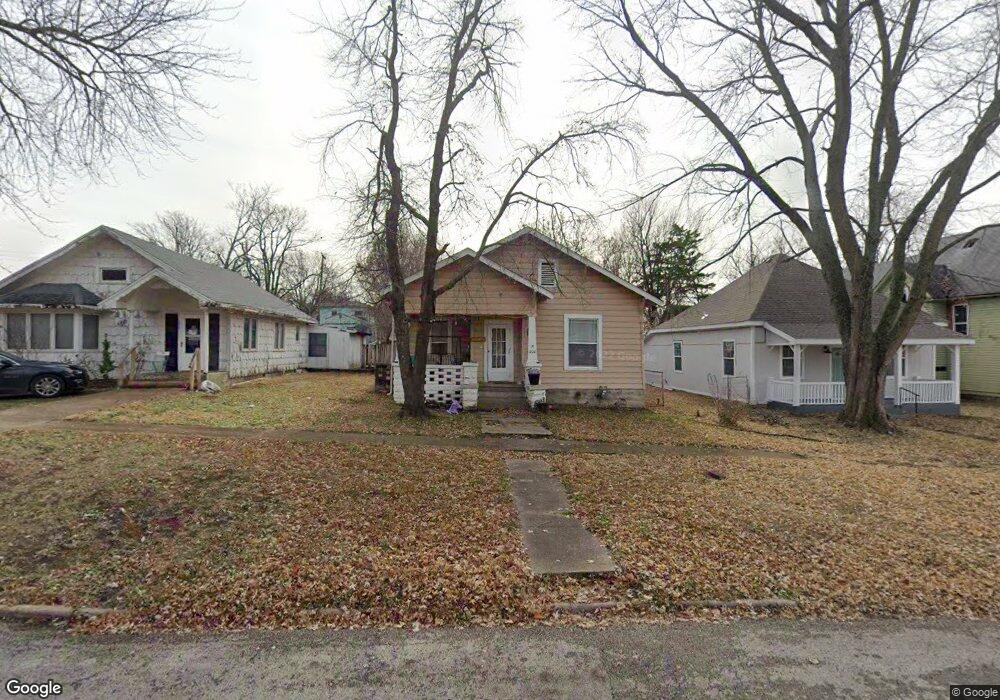 1820 Kennedy Ave, Parsons, KS 67357 - photo 1