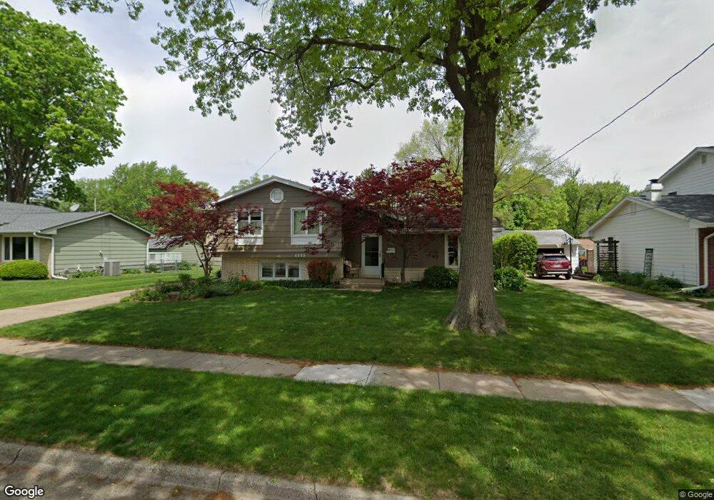 4809 Euclid Ave, Des Moines, IA 50310 - photo 1