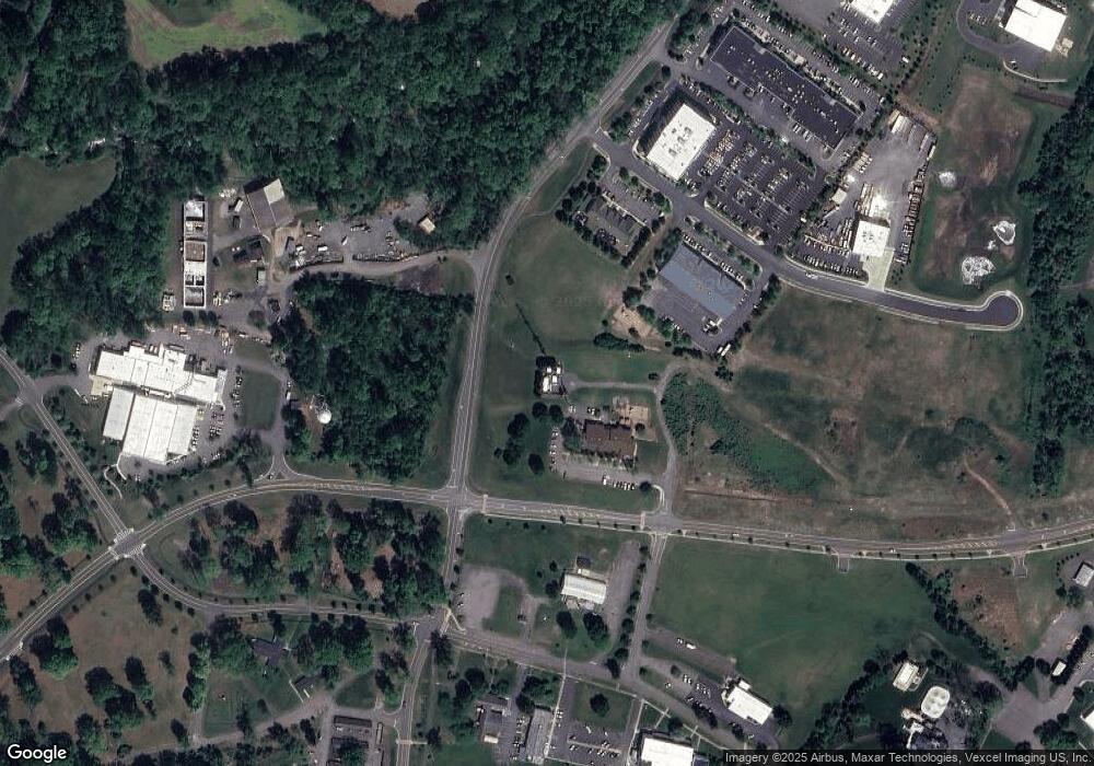 6830 Johnson Dr, Warrenton, VA 20187 - photo 1