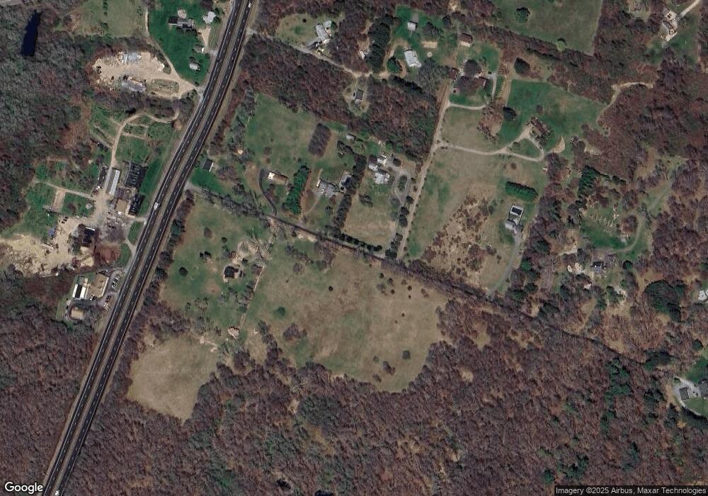 92 Ledge Rd, South Kingstown, RI 02879 - photo 1