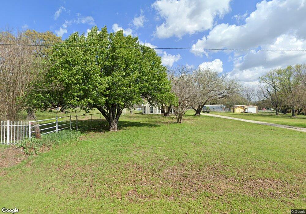 422 Roland Rd, Whitesboro, TX 76273 - photo 1