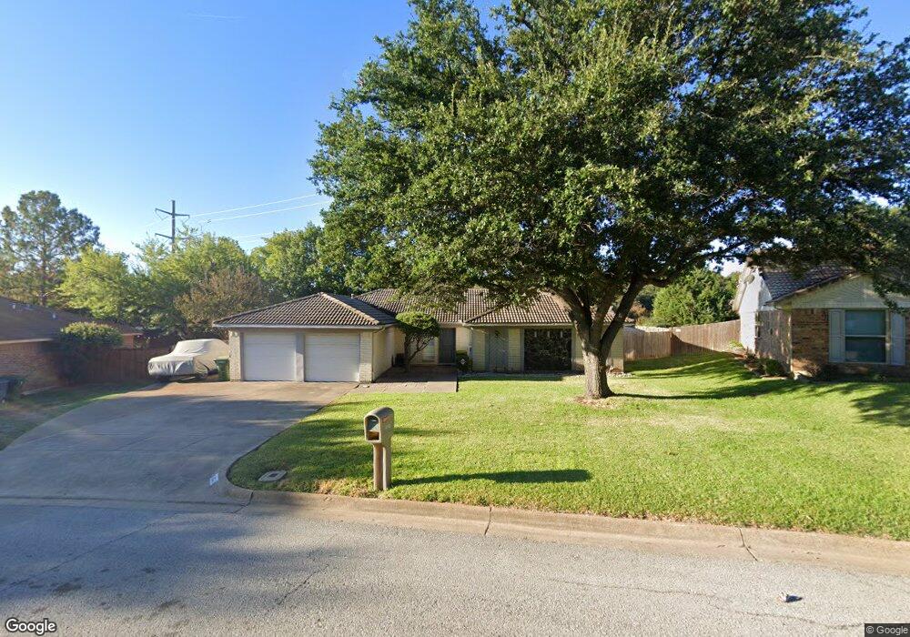2821 Summerdale Dr, Hurst, TX 76054 - photo 1