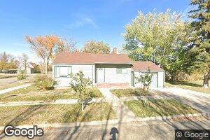 403 3rd Ave NE, Crosby, ND 58730