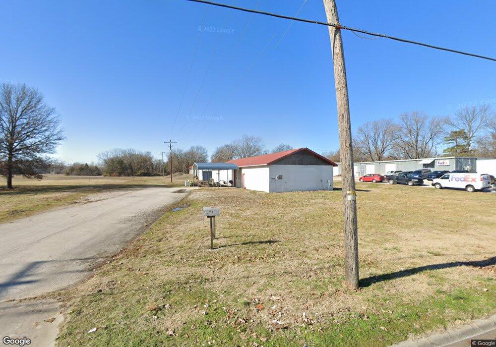 1415 S 21st St, Parsons, KS 67357 - photo 1