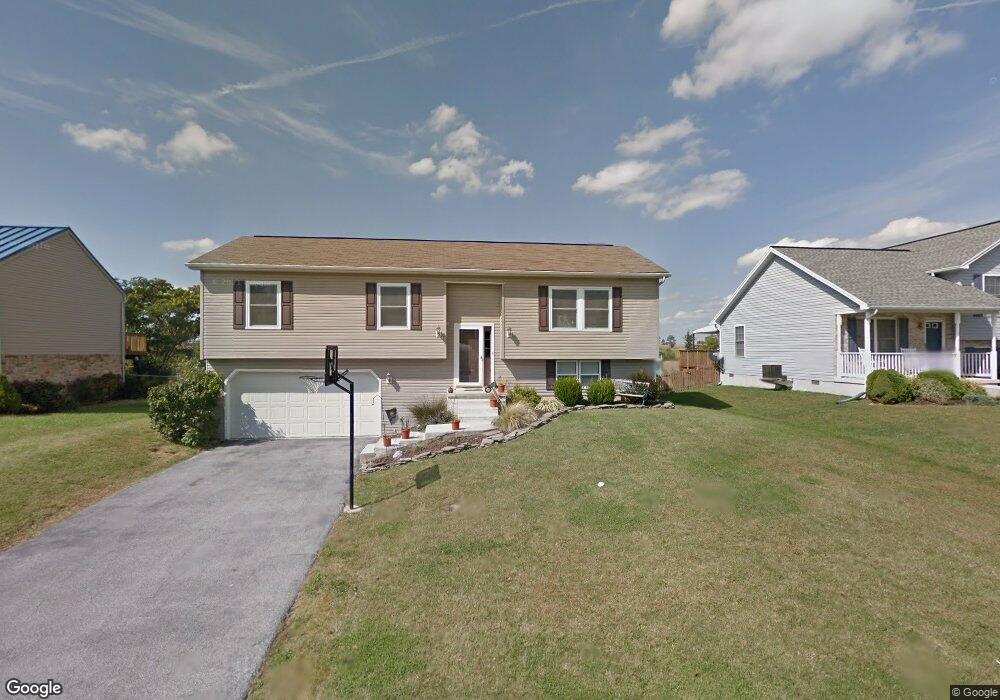 1421 Mountain Shadow Terrace, Fayetteville, PA 17222 - photo 1