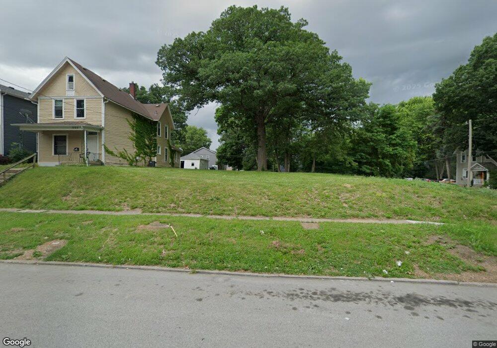 1224 Pershing Ave, Davenport, IA 52803 - photo 1