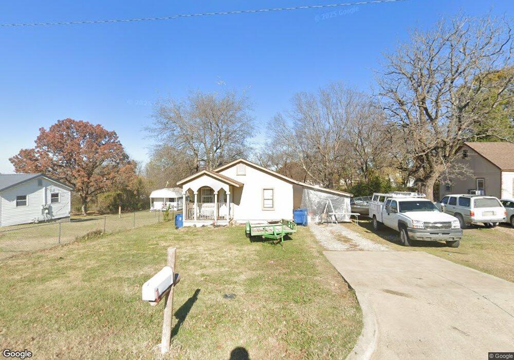 509 W Monroe Ave, McAlester, OK 74501 - photo 1