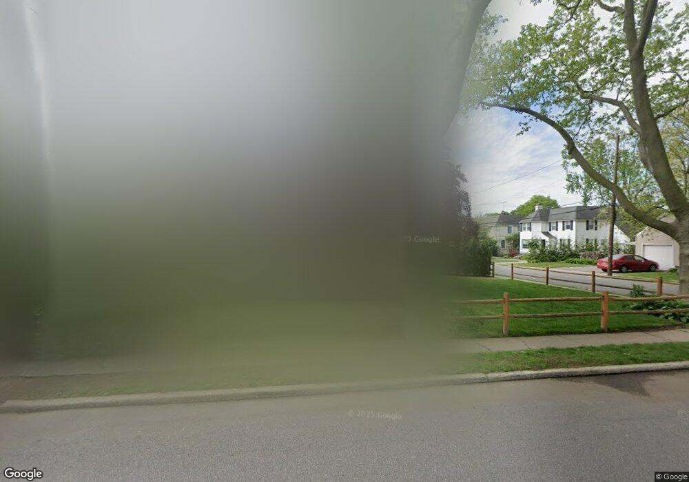 20 Salisbury Ave, Garden City, NY 11530 - photo 1