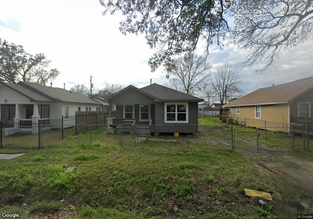 4309 Beggs St, Houston, TX 77009 - photo 1
