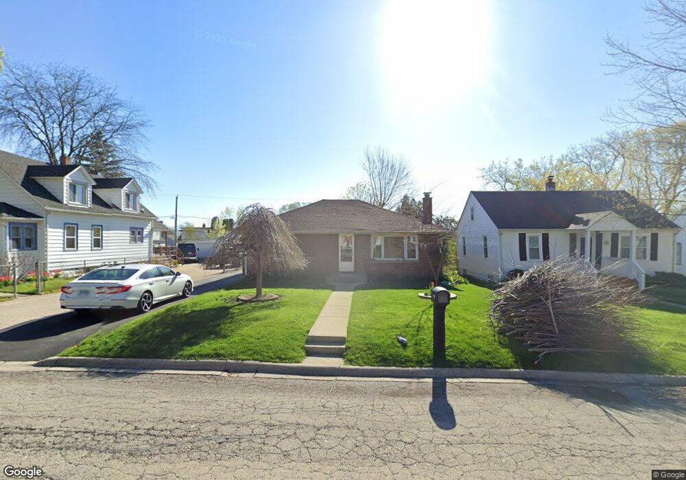 23 Baldwin Ave, Waukegan, IL 60085 - photo 1