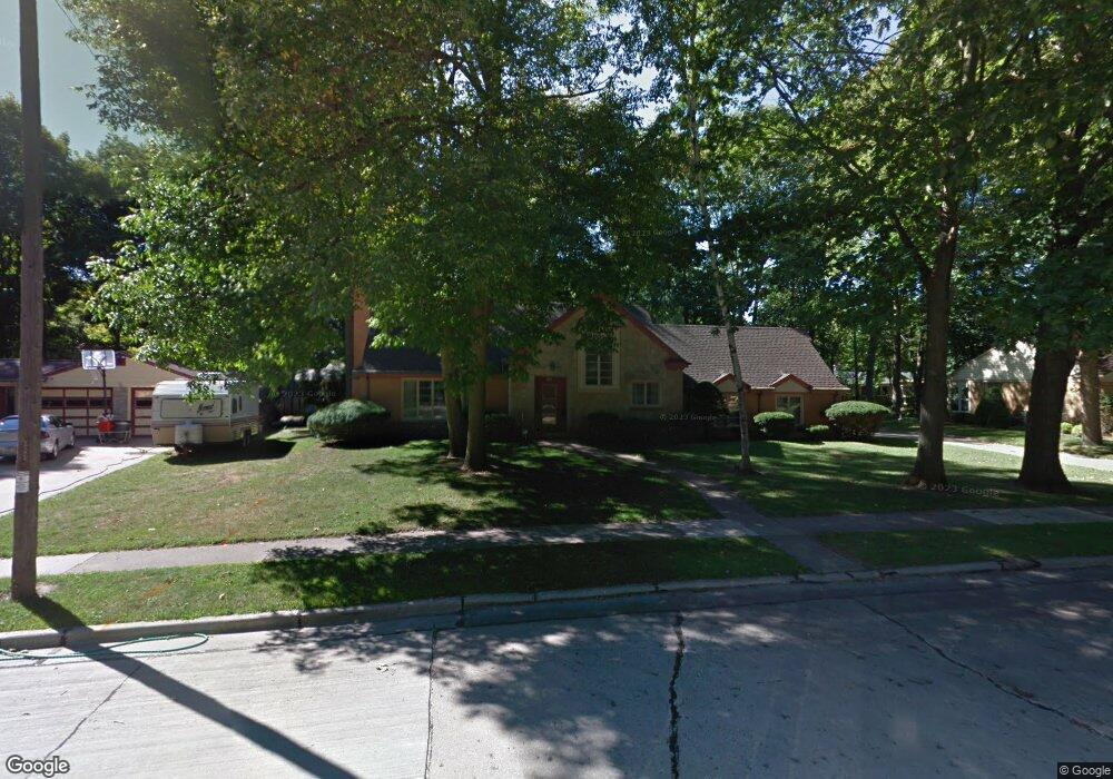 1426 Arden Ln, Manitowoc, WI 54220 - photo 1