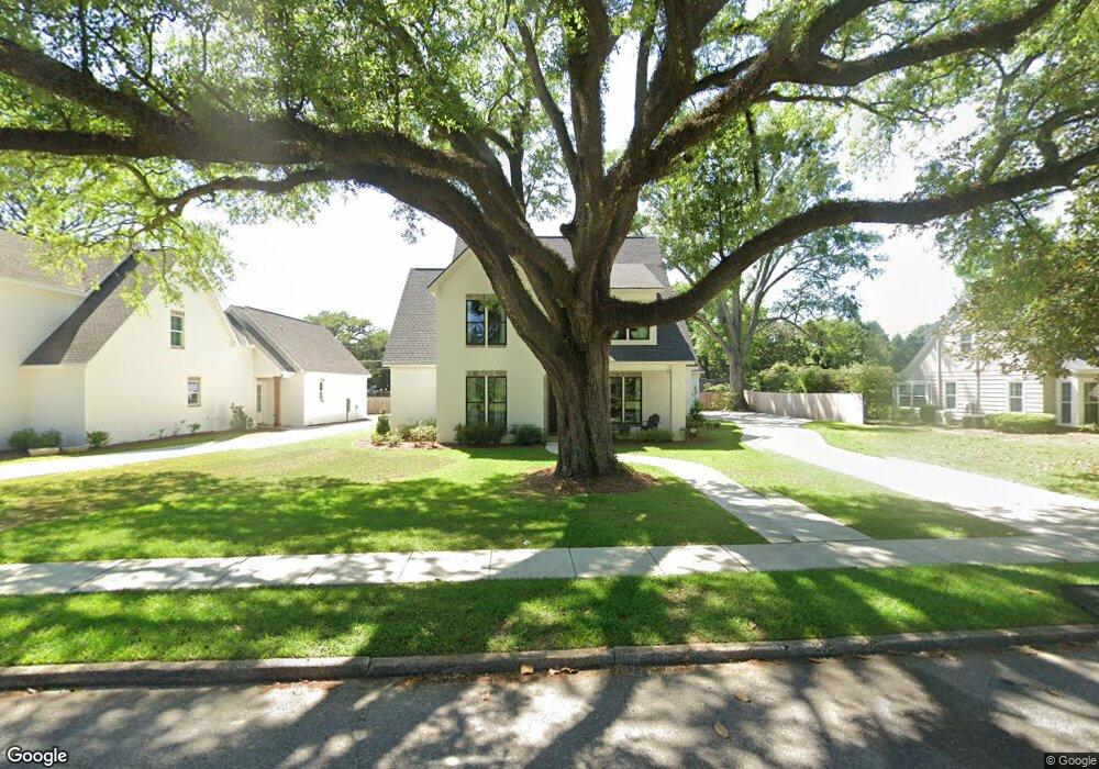 267 Woodlands Ave, Mobile, AL 36607 - photo 1