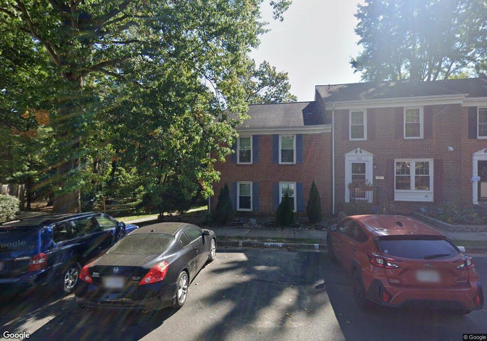 11861 Dunlop Ct, Reston, VA 20191 - photo 1