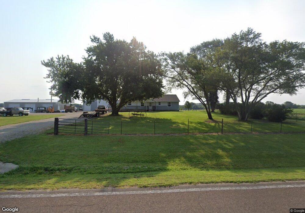 10136 SW Wanamaker Rd, Wakarusa, KS 66546 - photo 1