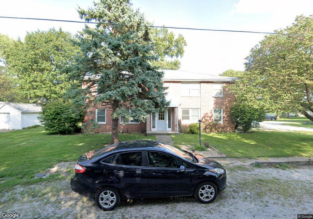 705 N Ohio St unit 4, Tuscola, IL 61953 - photo 1