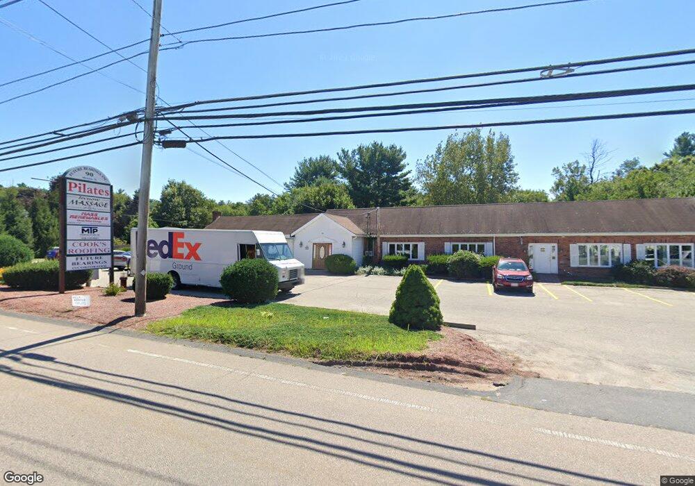 90 Mendon St unit 1, Bellingham, MA 02019 - photo 1