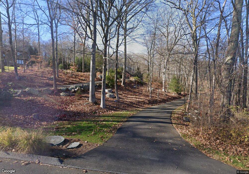 12 Twin Ponds Ct, New Fairfield, CT 06812 - photo 1